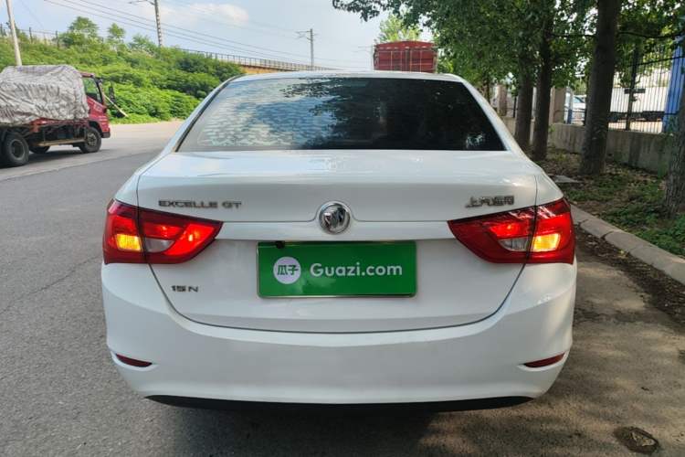 Used Buick GT 2017 15N Manual Entry-Level Trim Rear