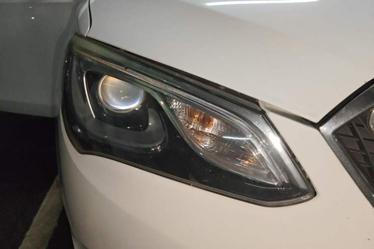 Used Buick GT 2017 15N Automatic Entry-Level Trim Right Front Headlight