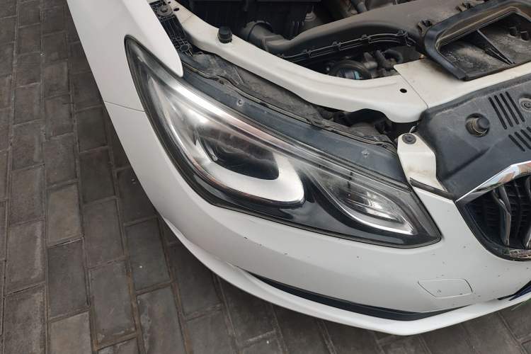 Used Buick GT 2017 15N Manual Entry-Level Trim Right Front Headlight