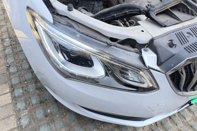 Used Buick GT 2017 15N Manual Elite Version Right Front Headlight