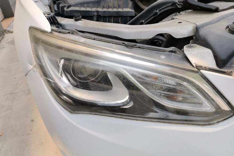Used Buick GT 2017 15N Manual Elite Version Right Front Headlight