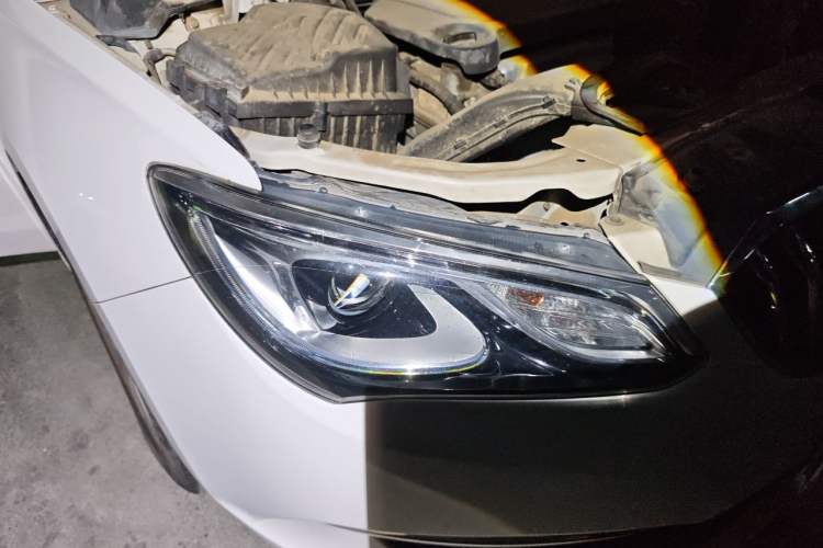 Used Buick GT 2017 15N Automatic Entry-Level Trim Right Front Headlight