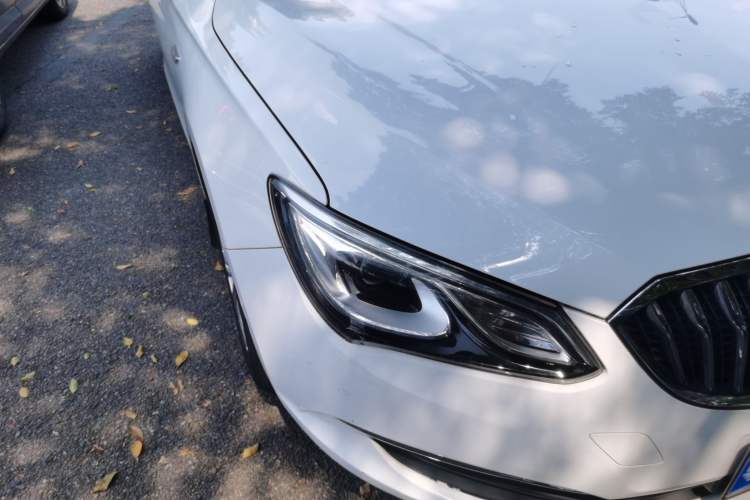 Used Buick GT 2017 15N Automatic Elite Version Right Front Headlight