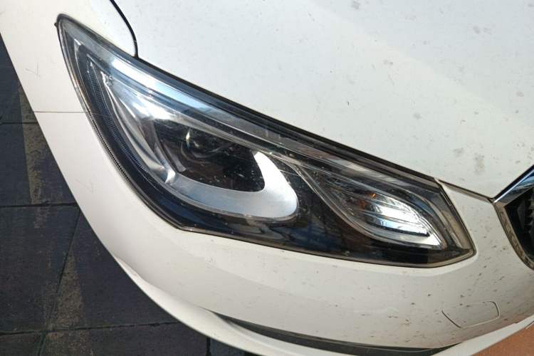 Used Buick GT 2017 15N Automatic Elite Version Right Front Headlight