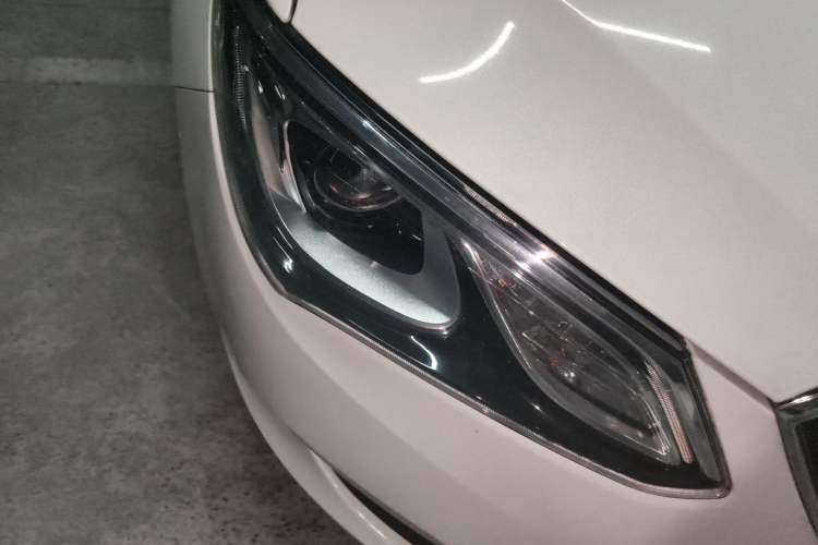 Used Buick GT 2017 15N Automatic Entry-Level Trim Right Front Headlight