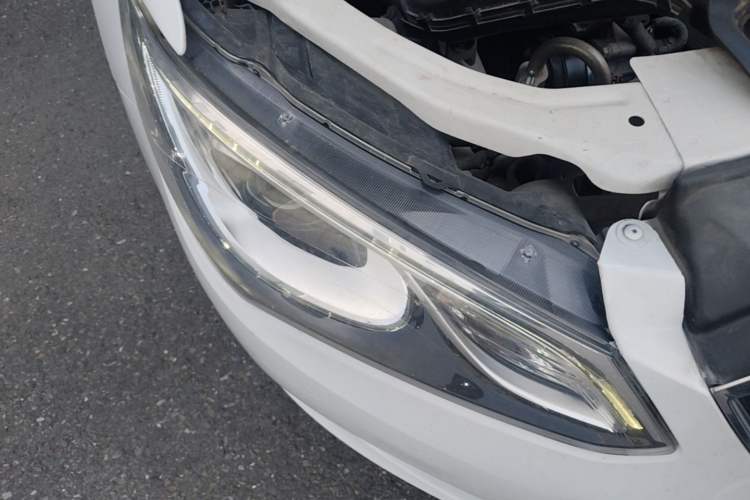 Used Buick GT 2017 15N Manual Elite Version Right Front Headlight