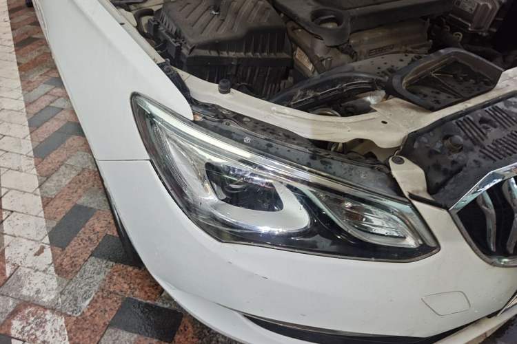 Used Buick GT 2017 15N Automatic Elite Version Right Front Headlight
