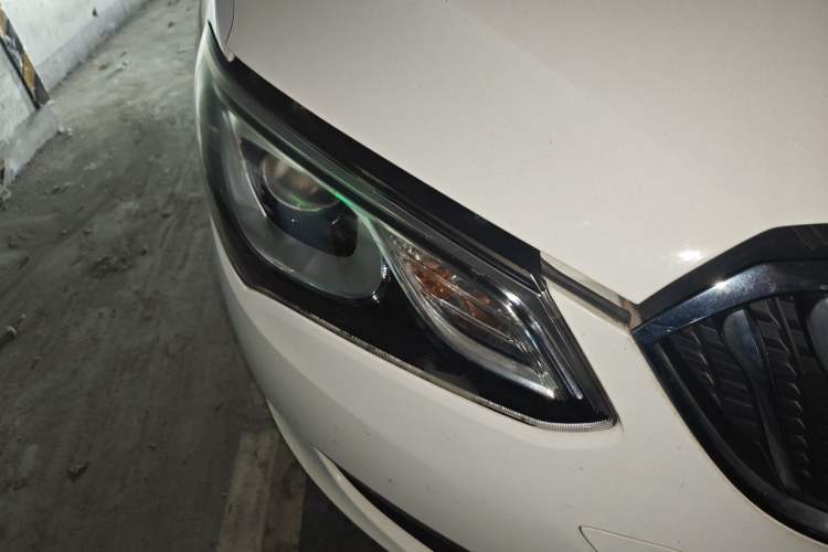 Used Buick GT 2017 15N Manual Elite Version Right Front Headlight