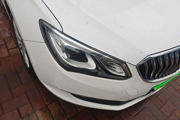 Used Buick GT 2017 15N Manual Elite Version Right Front Headlight