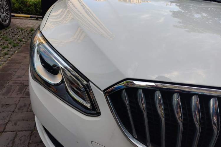 Used Buick GT 2017 15N Automatic Elite Version Right Front Headlight