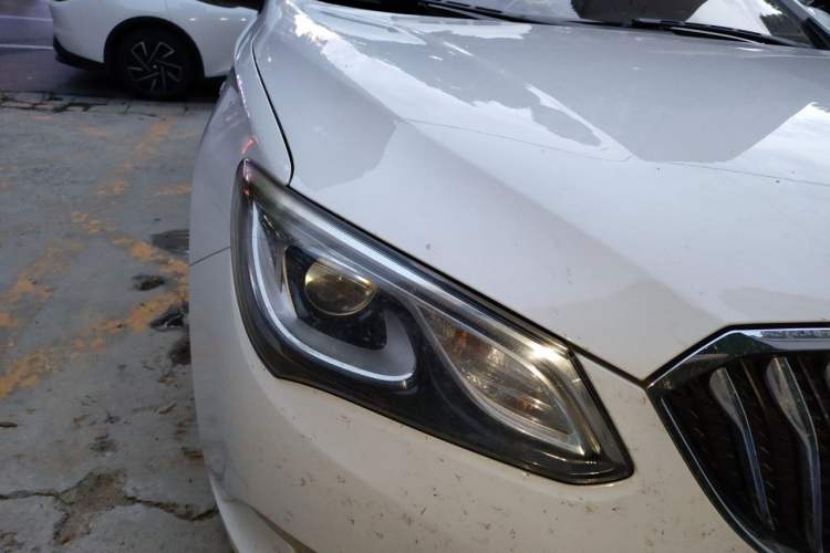 Used Buick GT 2017 15N Manual Elite Version Right Front Headlight