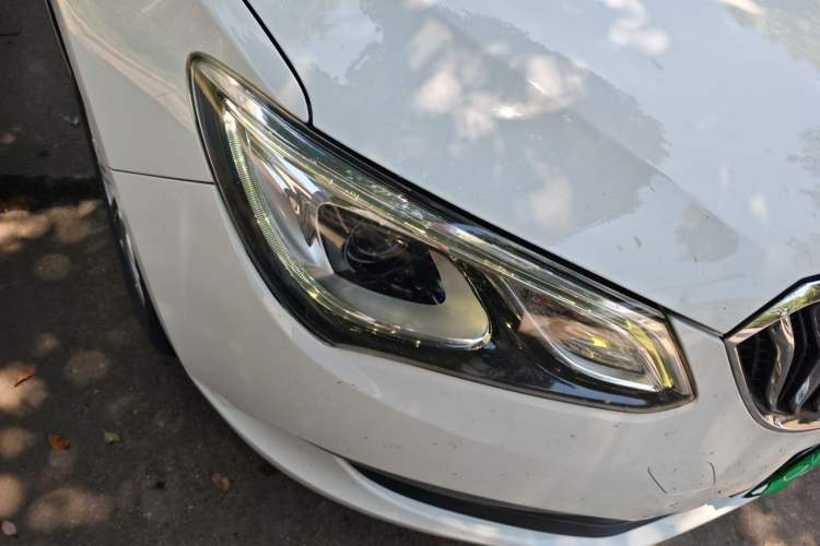 Used Buick GT 2017 15N Automatic Elite Version Right Front Headlight