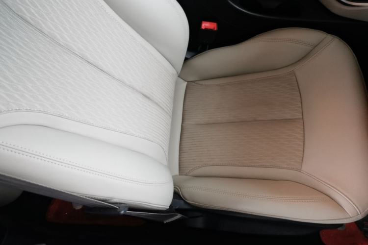 Used Buick GT 2017 15N Automatic Elite Version Right Front Seat
