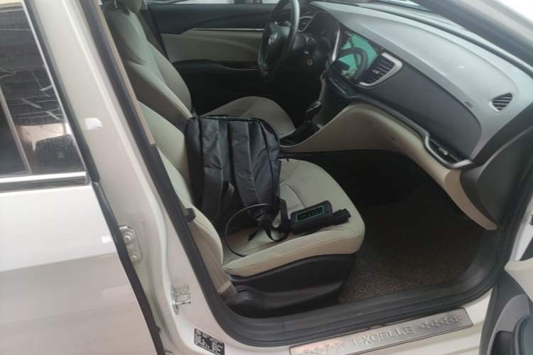 Used Buick GT 2017 15N Automatic Entry-Level Trim Right Front Seat
