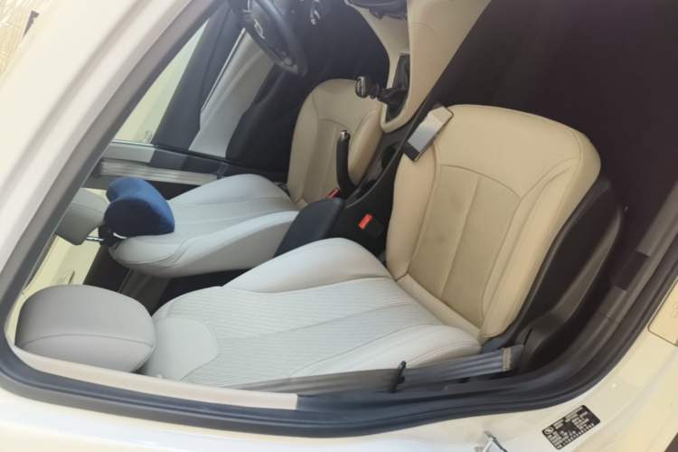 Used Buick GT 2017 15N Manual Elite Version Right Front Seat