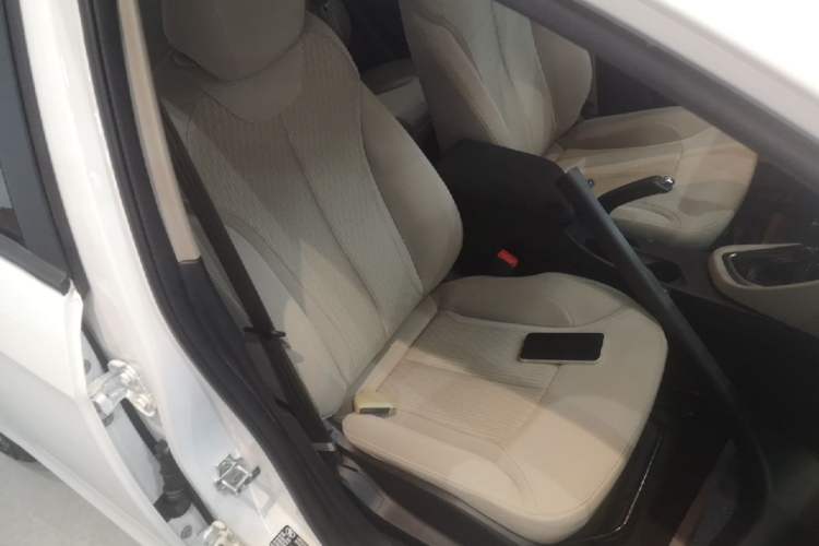 Used Buick GT 2017 15N Automatic Entry-Level Trim Right Front Seat
