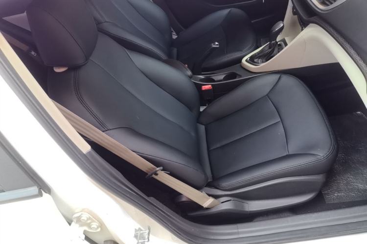 Used Buick GT 2017 15N Automatic Entry-Level Trim Right Front Seat