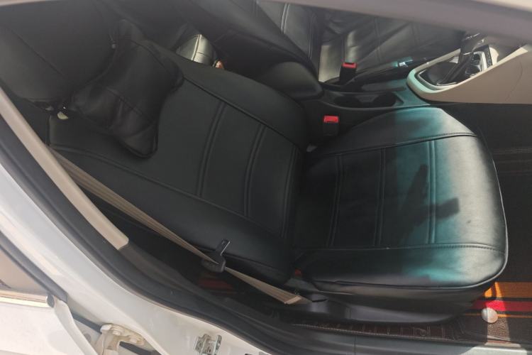 Used Buick GT 2017 15N Automatic Entry-Level Trim Right Front Seat