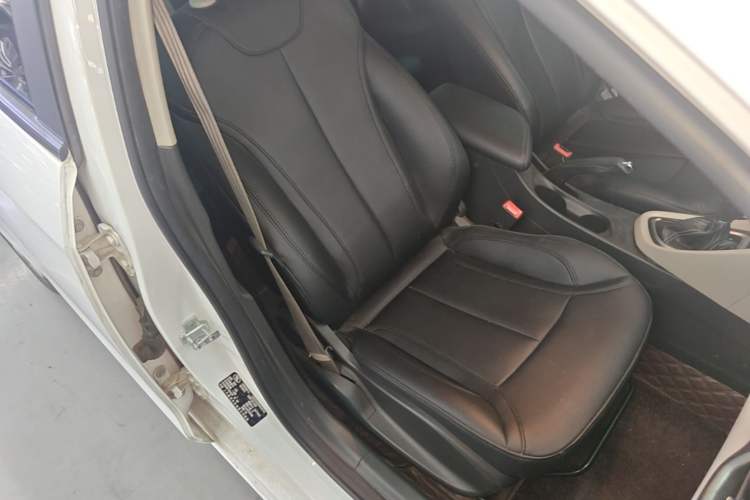 Used Buick GT 2017 15N Automatic Entry-Level Trim Right Front Seat