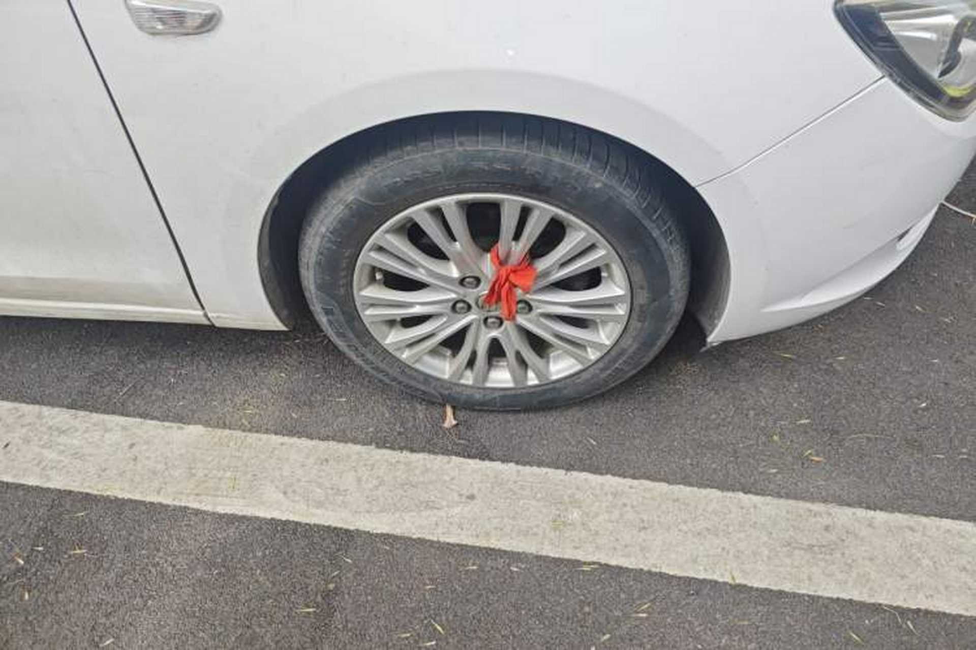 Used Buick GT 2017 15N Automatic Elite Version Right Front Wheel Hub