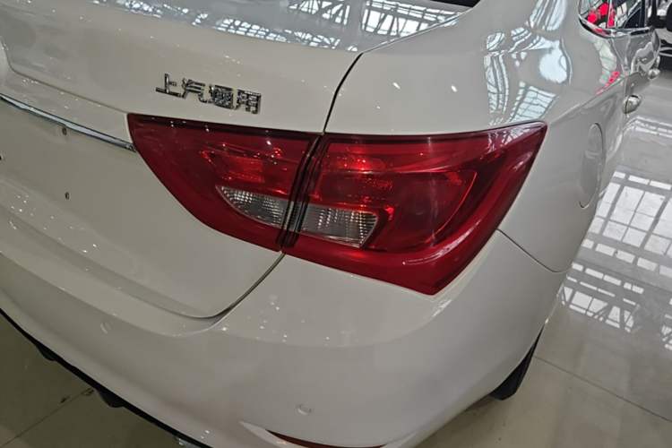 Used Buick GT 2017 15N Automatic Elite Version Right Rear Taillight
