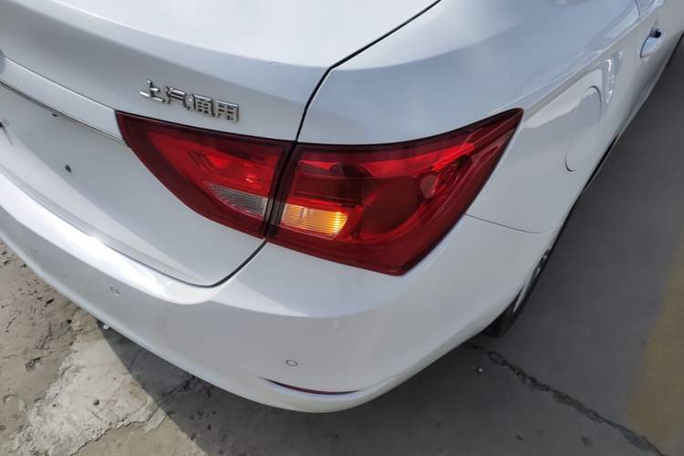 Used Buick GT 2017 15N Automatic Elite Version Right Rear Taillight