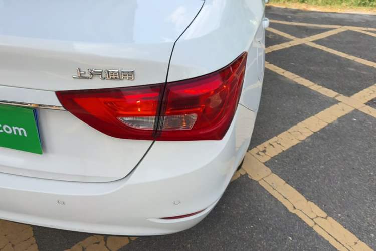 Used Buick GT 2017 15N Automatic Elite Version Right Rear Taillight