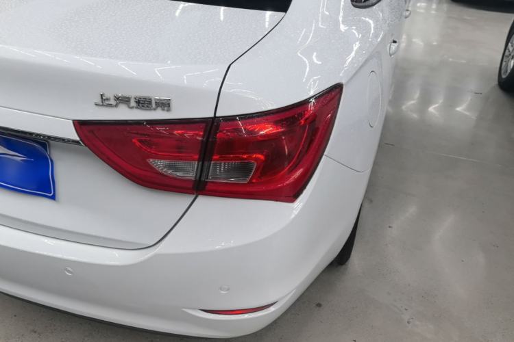 Used Buick GT 2017 15N Automatic Elite Version Right Rear Taillight
