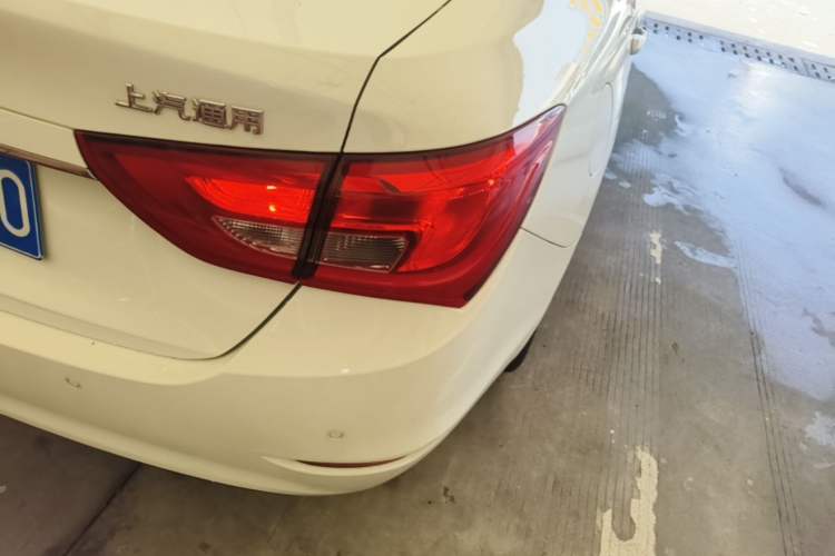 Used Buick GT 2017 15N Manual Elite Version Right Rear Taillight