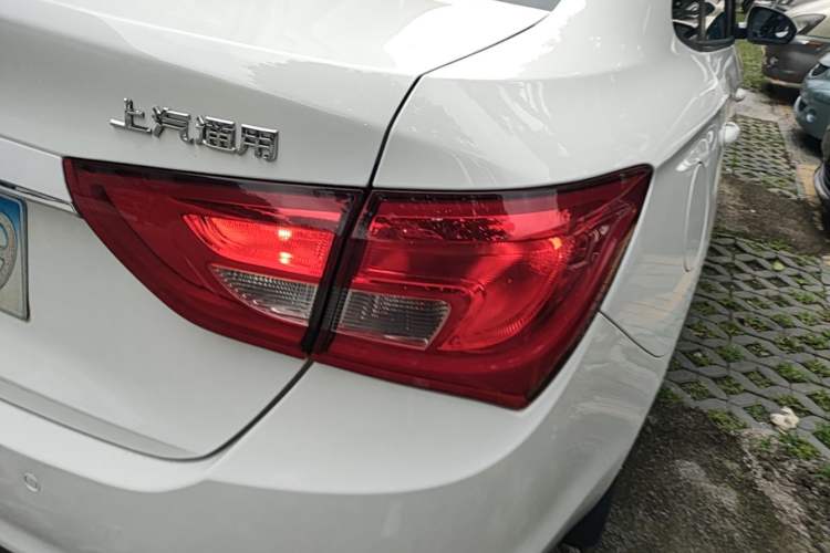 Used Buick GT 2017 15N Automatic Elite Version Right Rear Taillight