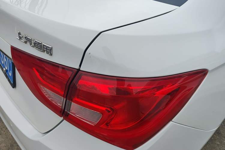 Used Buick GT 2017 15N Automatic Elite Version Right Rear Taillight