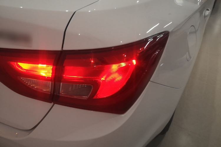 Used Buick GT 2017 15N Automatic Entry-Level Trim Right Rear Taillight