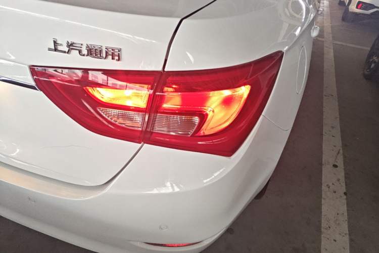 Used Buick GT 2017 15N Automatic Elite Version Right Rear Taillight