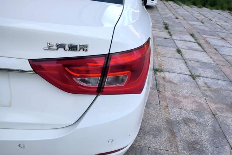 Used Buick GT 2017 15N Automatic Elite Version Right Rear Taillight