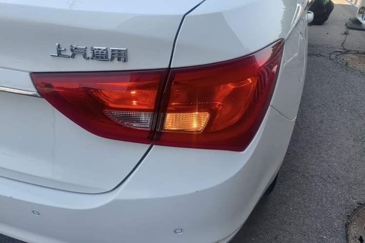 Used Buick GT 2017 15N Automatic Elite Version Right Rear Taillight