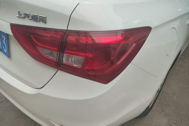 Used Buick GT 2017 15N Automatic Entry-Level Trim Right Rear Taillight