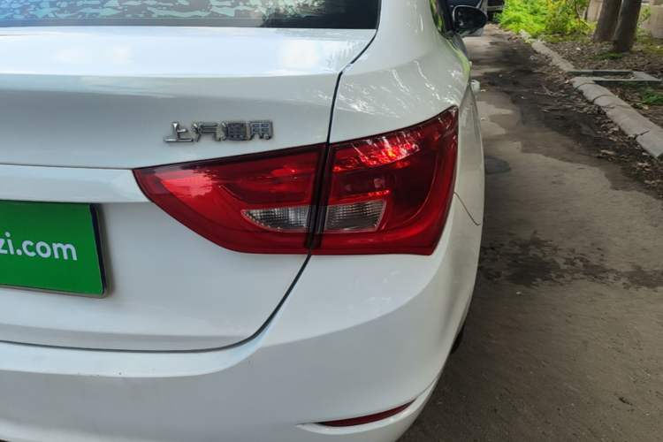 Used Buick GT 2017 15N Manual Entry-Level Trim Right Rear Taillight