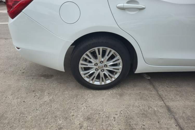 Used Buick GT 2017 15N Automatic Elite Version Right Rear Wheel Hub