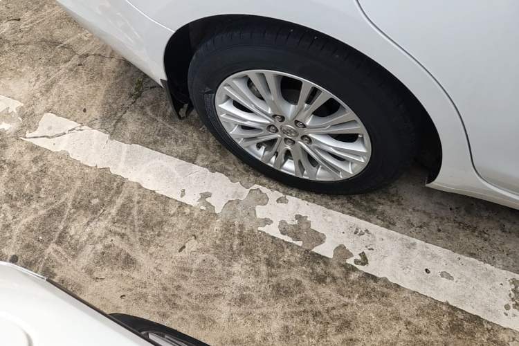 Used Buick GT 2017 15N Manual Elite Version Right Rear Wheel Hub