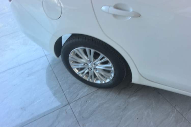 Used Buick GT 2017 15N Automatic Elite Version Right Rear Wheel Hub