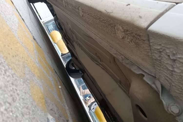 Used Buick GT 2017 15N Automatic Elite Version Right Side Sill