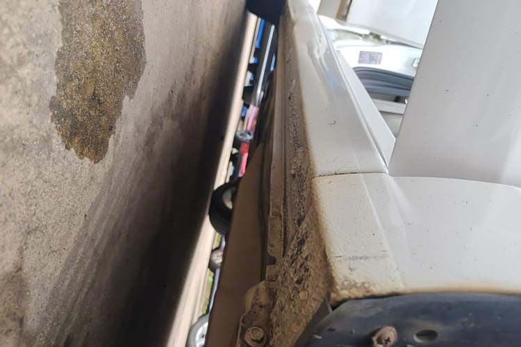 Used Buick GT 2017 15N Automatic Elite Version Right Side Sill
