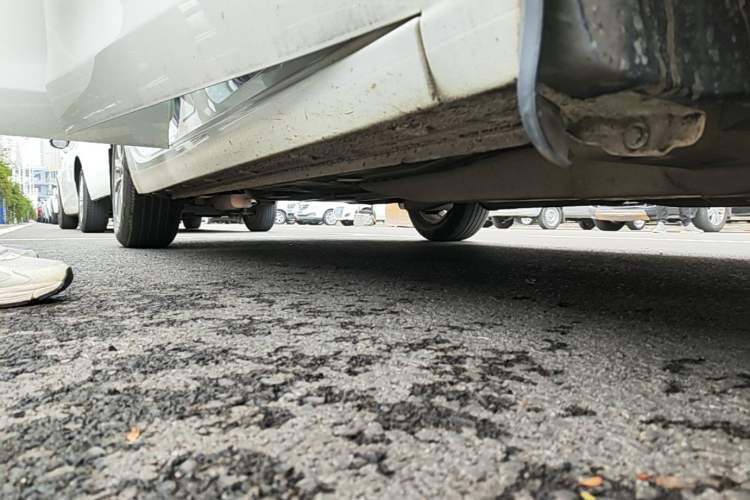 Used Buick GT 2017 15N Automatic Entry-Level Trim Right Side Sill