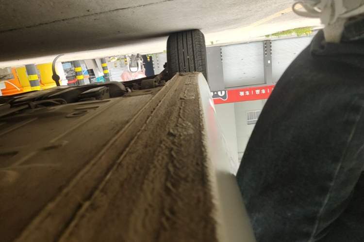 Used Buick GT 2017 15N Manual Entry-Level Trim Right Side Sill