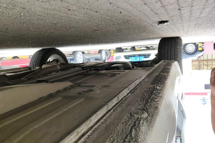 Used Buick GT 2017 15N Automatic Elite Version Right Side Sill