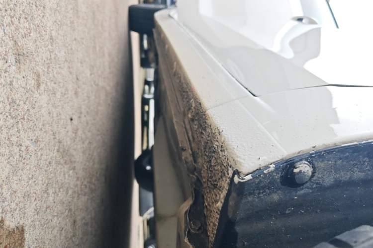 Used Buick GT 2017 15N Automatic Deluxe Edition Right Side Sill