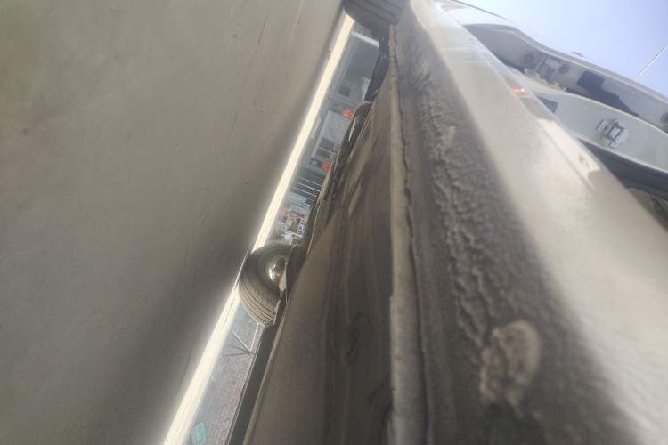 Used Buick GT 2017 15N Manual Entry-Level Trim Right Side Sill