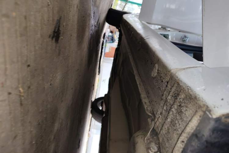 Used Buick GT 2017 15N Automatic Elite Version Right Side Sill