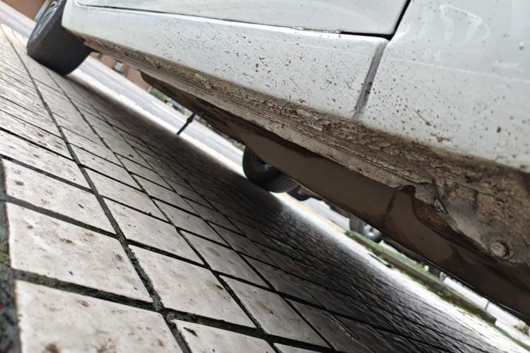 Used Buick GT 2017 15N Automatic Deluxe Edition Right Side Sill