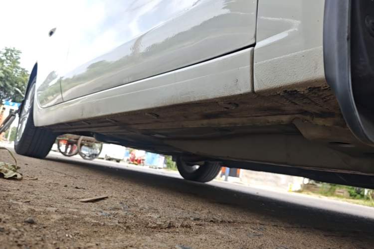 Used Buick GT 2017 15N Manual Elite Version Right Side Sill
